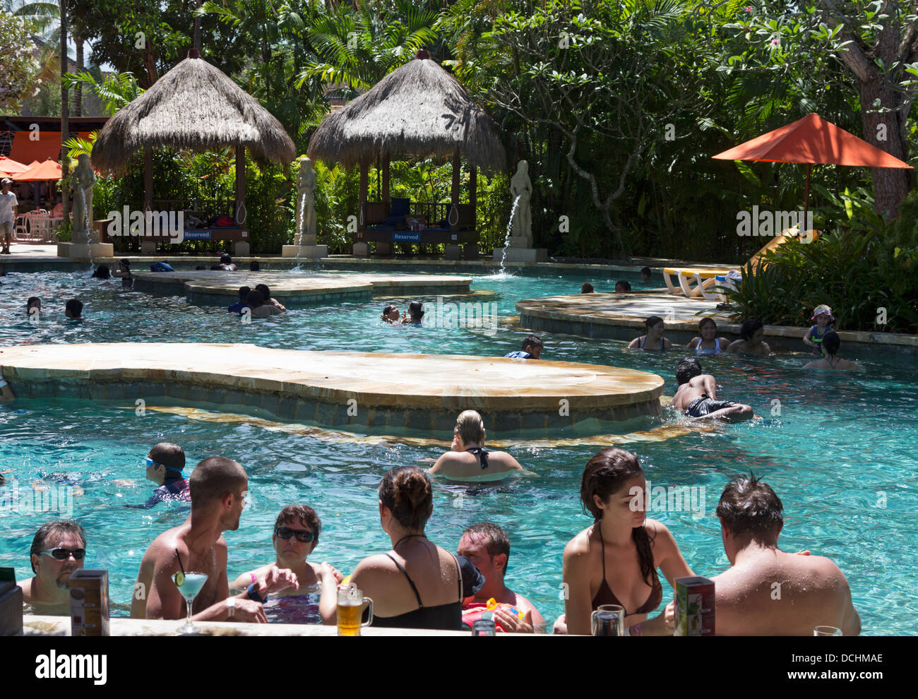 Poolbar - Waterbom Wasserpark - Kuta - Bali - Indonesien Stockfoto