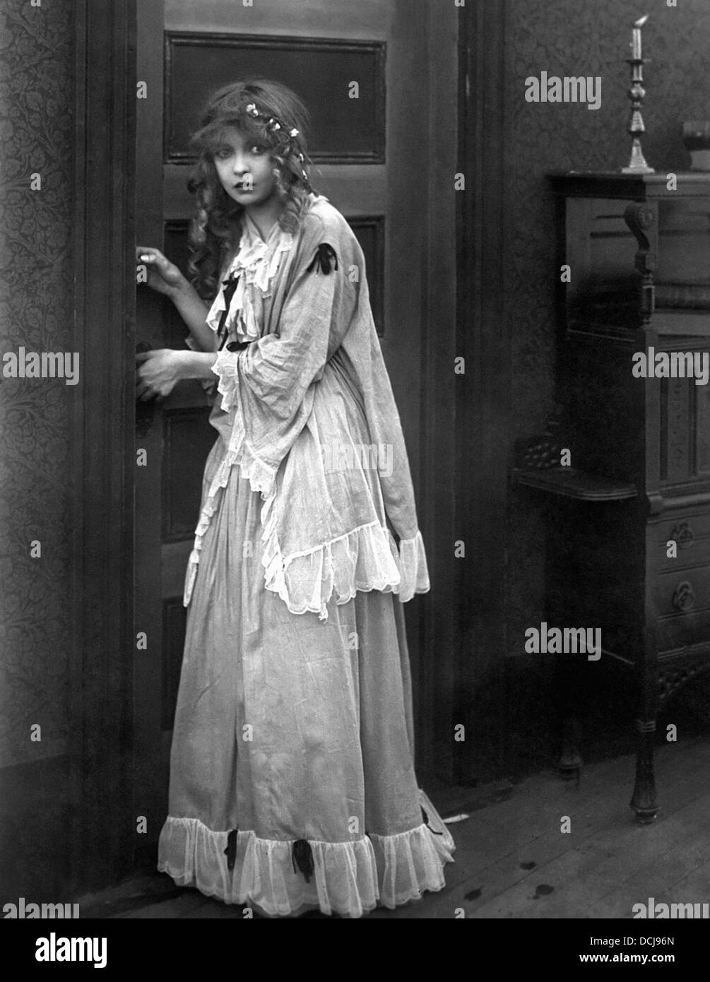 DIE Geburt einer Nation - Lillian Gishl - unter der Regie von d.w. Griffith - Epoche produzieren Corp 1915 Stockfoto