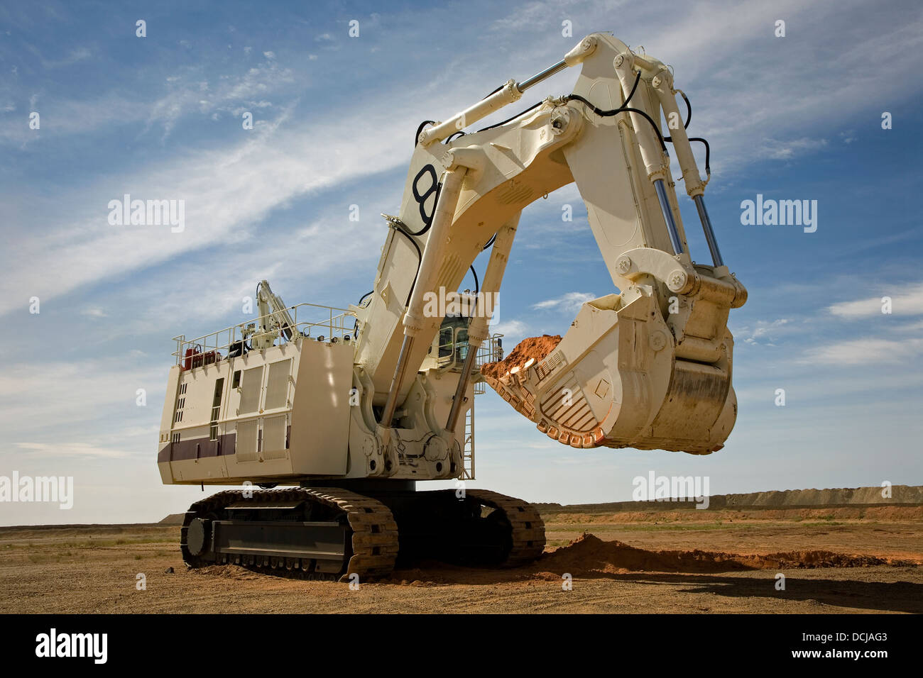 Bucyrus Caterpillar Hydraulikbagger Bagger Neuland auf einem gold-Tagebau-Gelände in Mauretanien, NW-Afrika Stockfoto