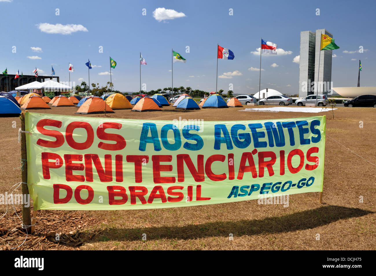 Brasilien, Brasilia: Mehr als einen Monat laufenden politischen Protest von Acampamento Uniao vor dem Nationalkongress Stockfoto