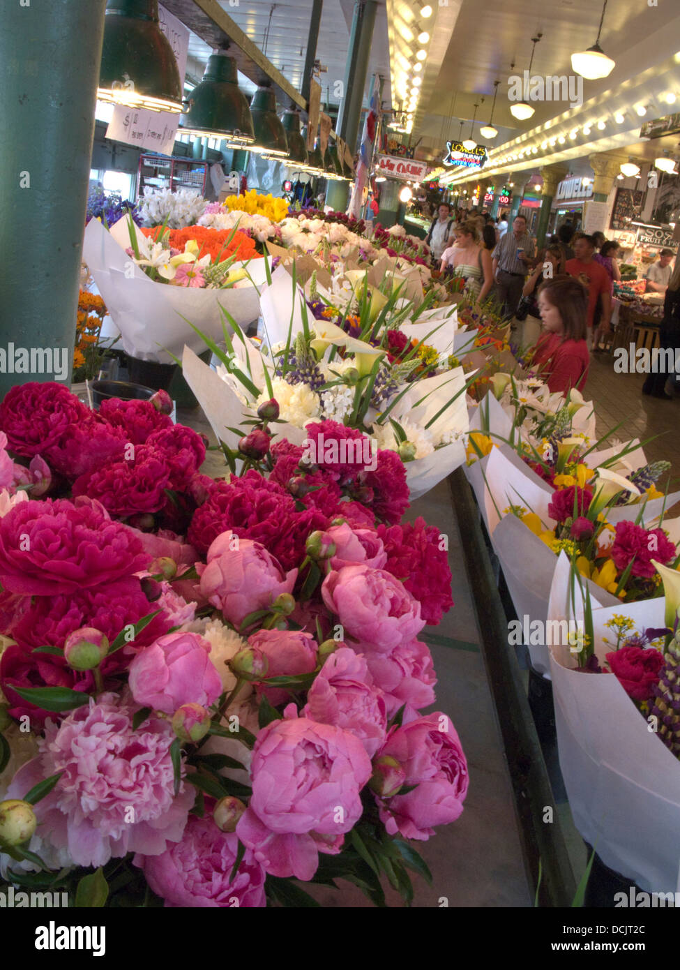 BLUME BLUMENSTRÄUßE STALL PIKE PLACE PUBLIC MARKET CENTER SEATTLE WASHINGTON STATE USA Stockfoto