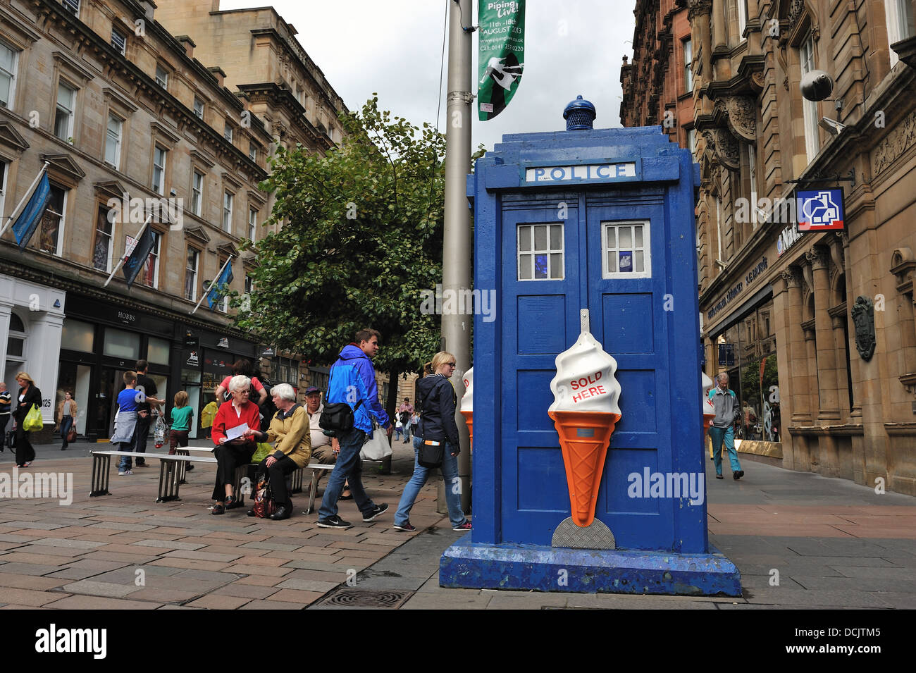 Shopper in Buchanan Street, Glasgow, Schottland Stockfoto