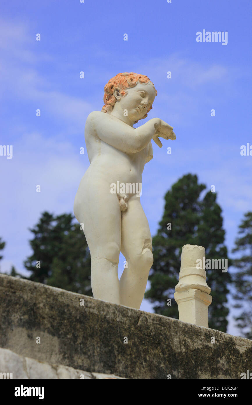 Engelsfigur auf der Terrasse Nonio Balbo, zerstörten Stadt Herculaneum, Kampanien, Italien Stockfoto