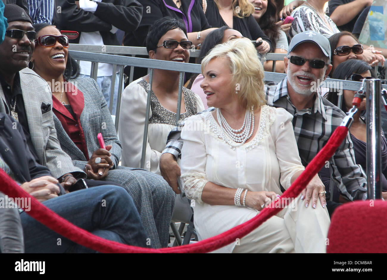 Lori Bakker und Jim Bakker BeBe Winans und CeCe Winans werden auf der Hollywood Walk von Fame Hollywood, Kalifornien - 20.10.11 geehrt. Stockfoto