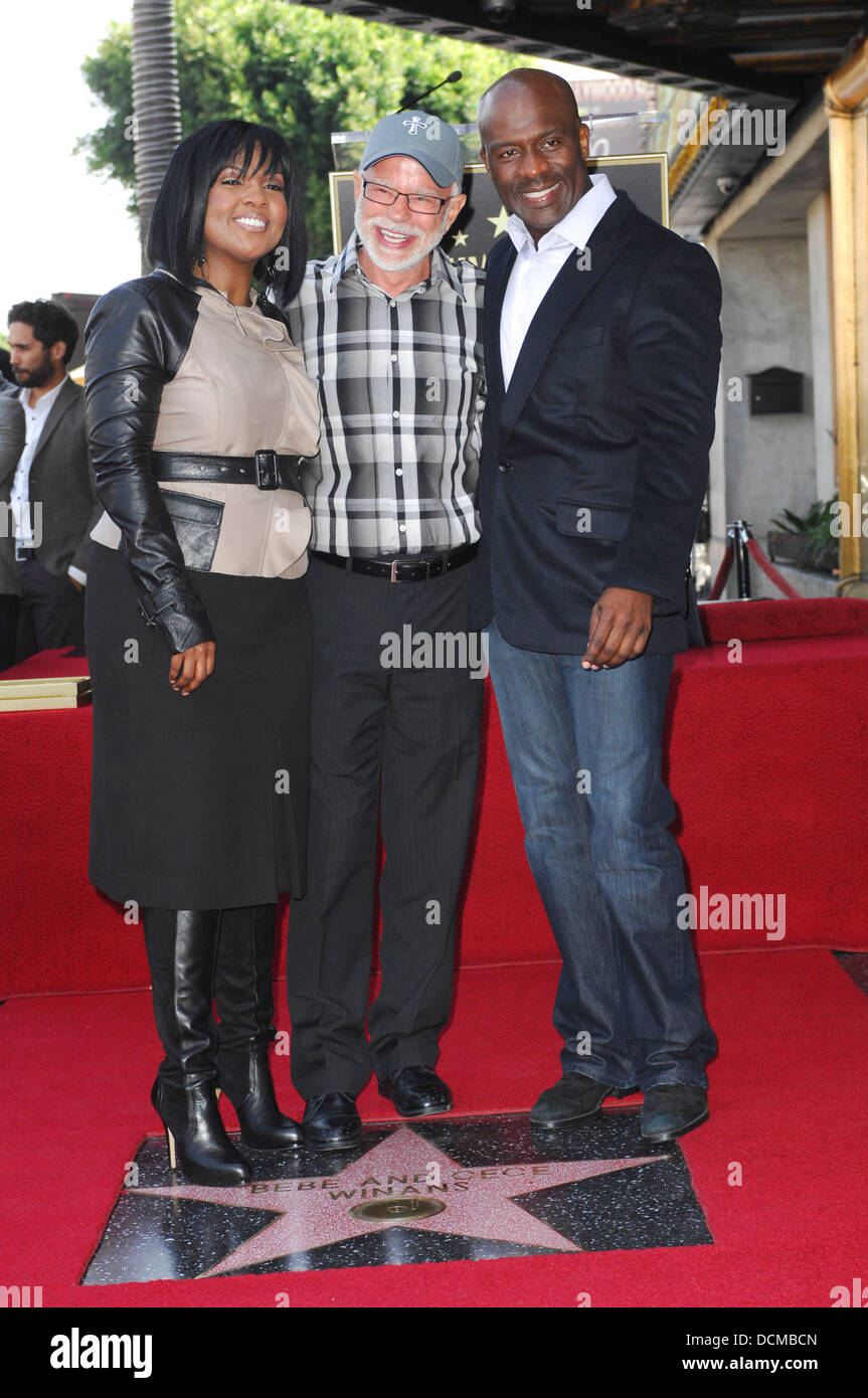 BeBe Winans, CeCe Winans, Jim Bakker BeBe und CeCe Winans ausgezeichnet mit Stern auf dem Hollywood Walk von Fame Hollywood, Kalifornien - 20.10.11 Stockfoto