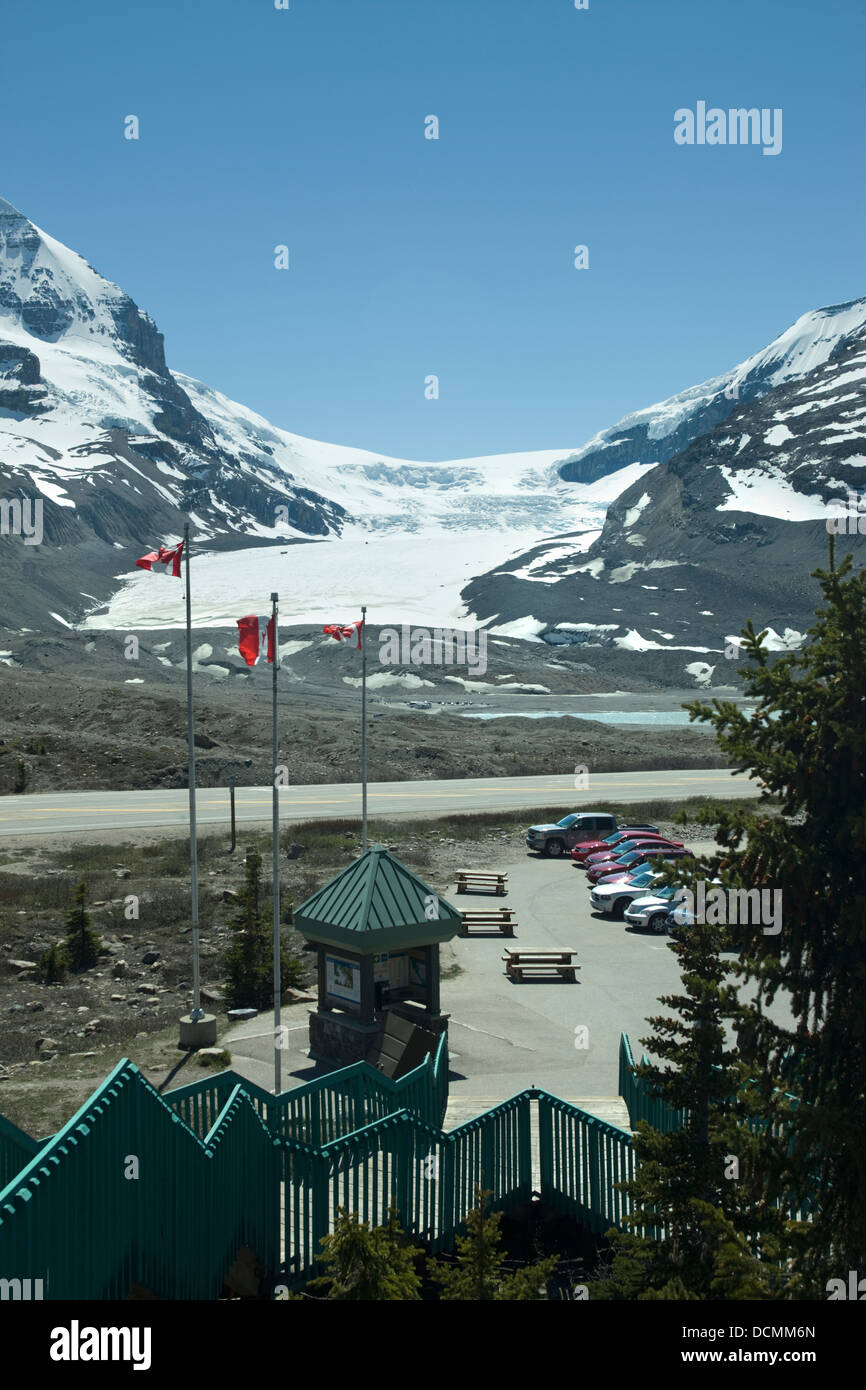 BESUCHER ZENTRUM ATHABASCA GLACIER ICEFIELDS PARKWAY BANFF JASPER NATIONALPARK ALBERTA KANADA Stockfoto