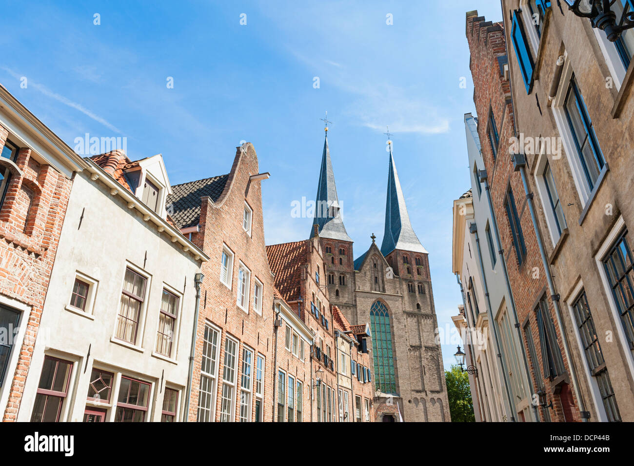 Alte Straße in Deventer, Niederlande Stockfoto