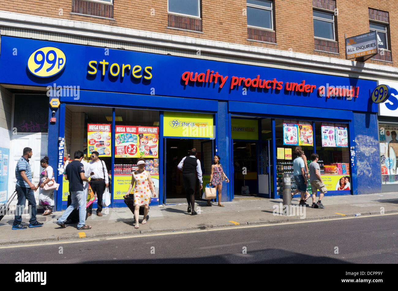 99p speichert Rabatt Shop in Roggen Lane, Peckham, Süd-London Stockfoto