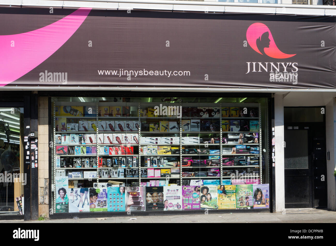 Jinny Beauty-Shop in Roggen Lane, Peckham, Südlondon. Stockfoto