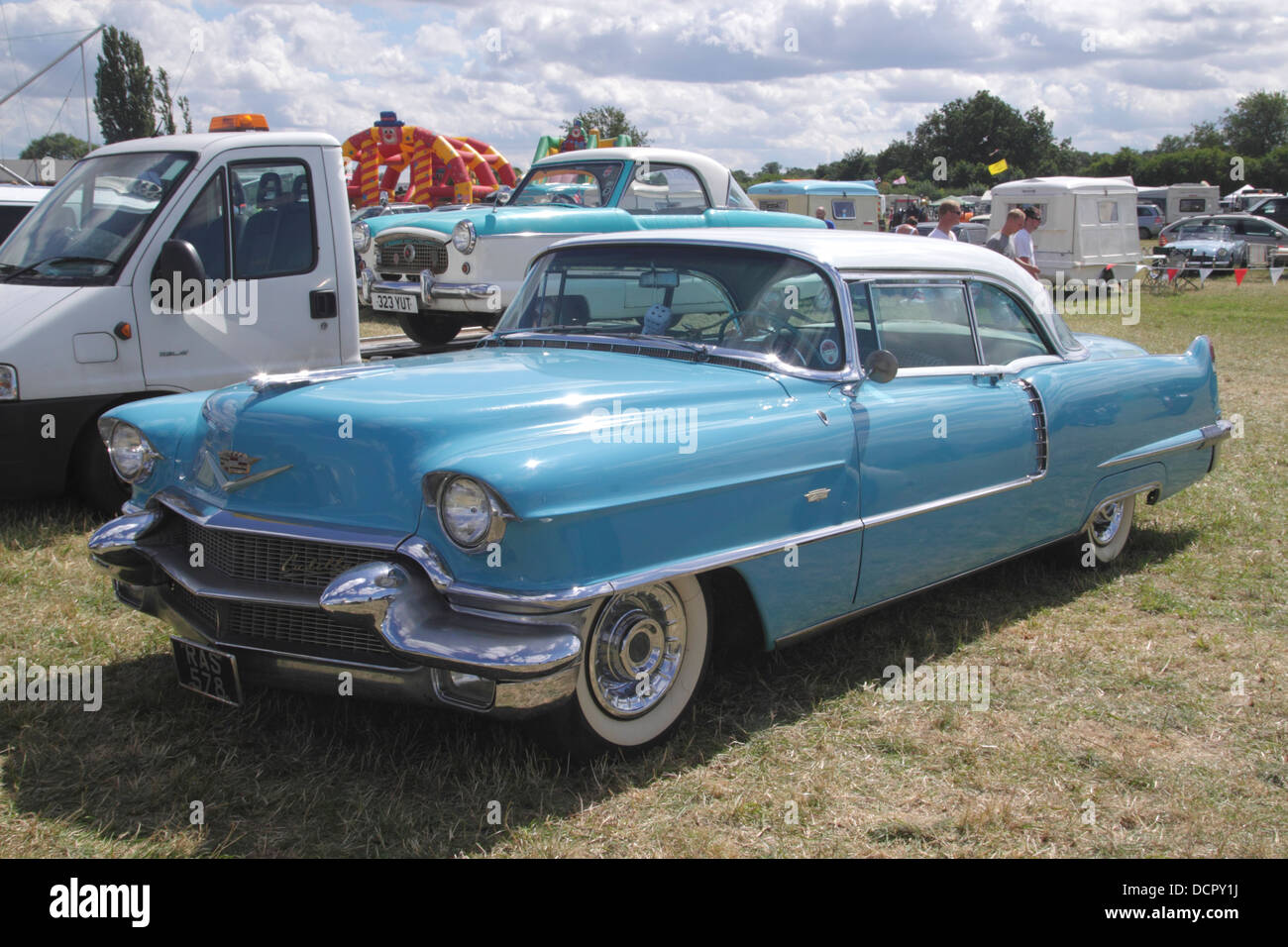 1950s cadillac front -Fotos und -Bildmaterial in hoher Auflösung