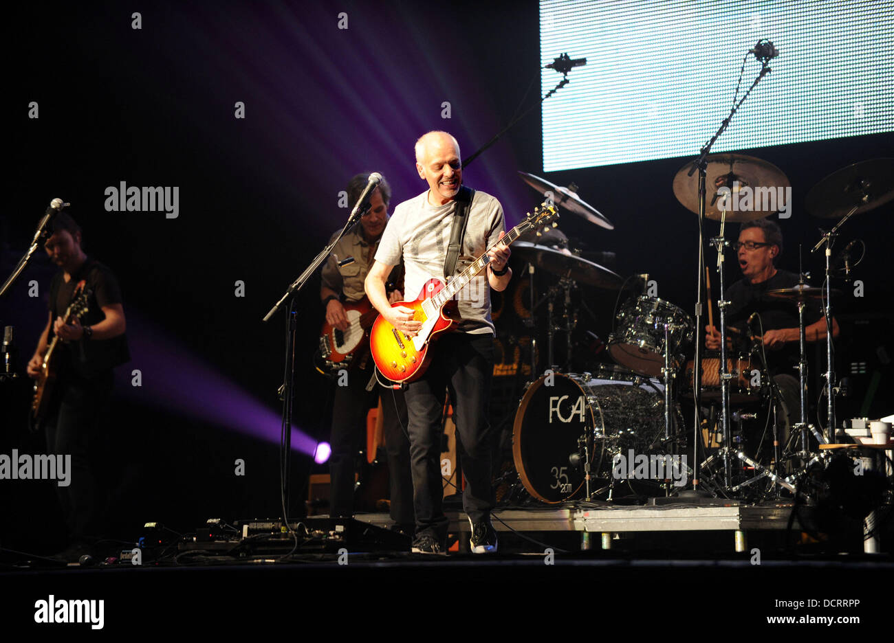 Peter Frampton durchführen "Frampton kommt lebendig" 35th Anniversary Tour in der ausverkauften Heineken Music Hall Amsterdam, Holland - 19.11.11 Stockfoto