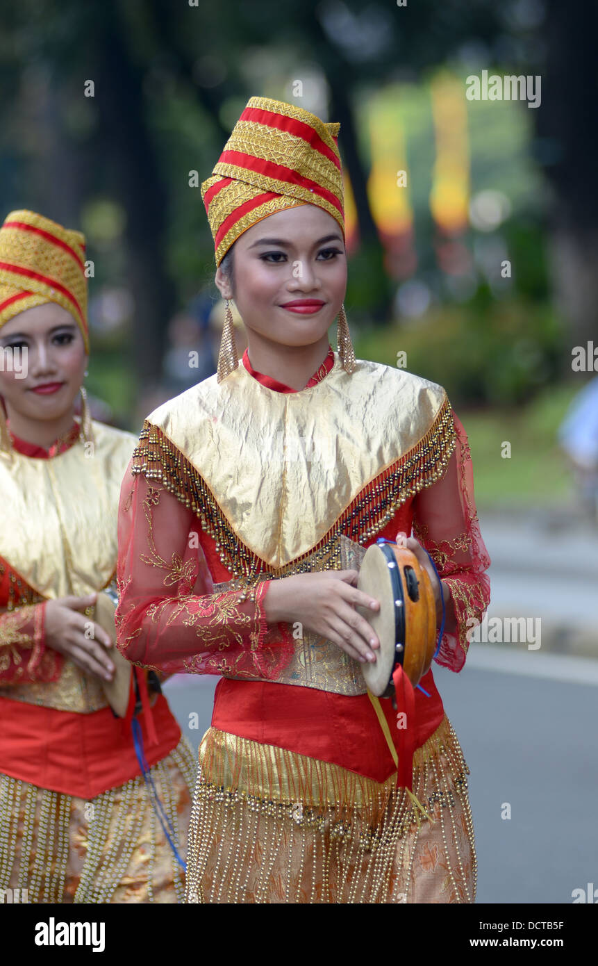 Kultur-Karnevalsumzug in Jakarta Indonesien unabhängigen Tag gefeiert Stockfoto