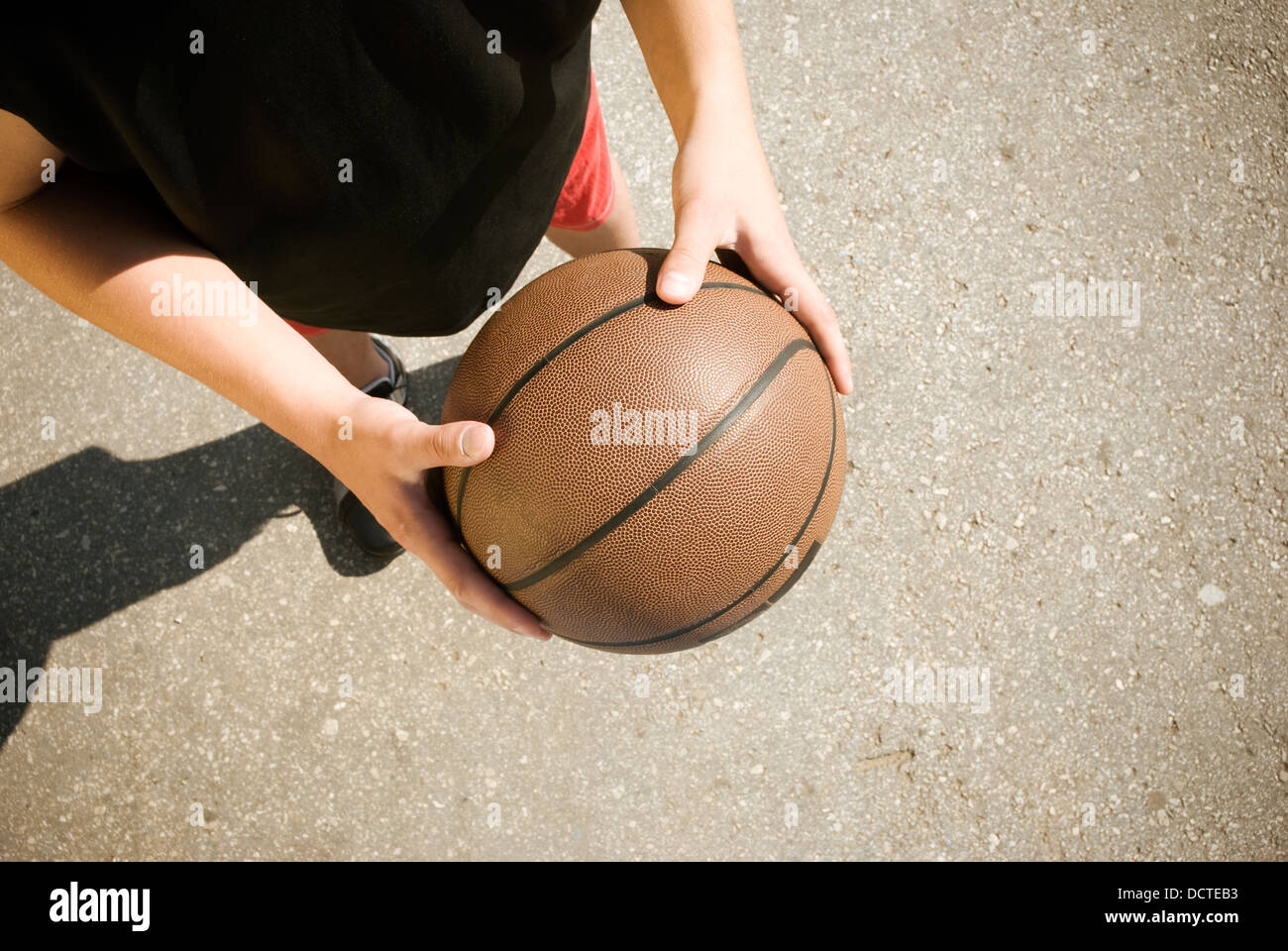 Basketball außerhalb Stockfoto