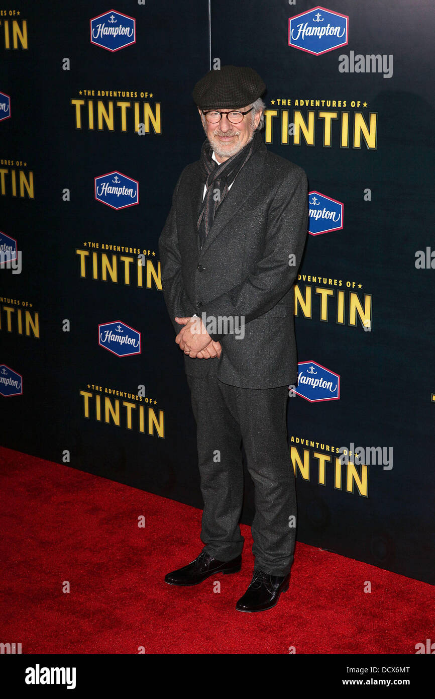 Regisseur, Steven Spielberg, bei der New York-Premiere von "The Adventures of Tintin' im Ziegfeld Theatre. New York City, USA - 11.12.11 Stockfoto
