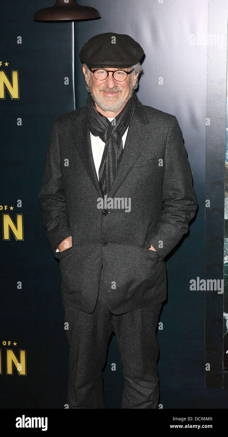 Regisseur, Steven Spielberg, bei der New York-Premiere von "The Adventures of Tintin' im Ziegfeld Theatre. New York City, USA - 11.12.11 Stockfoto