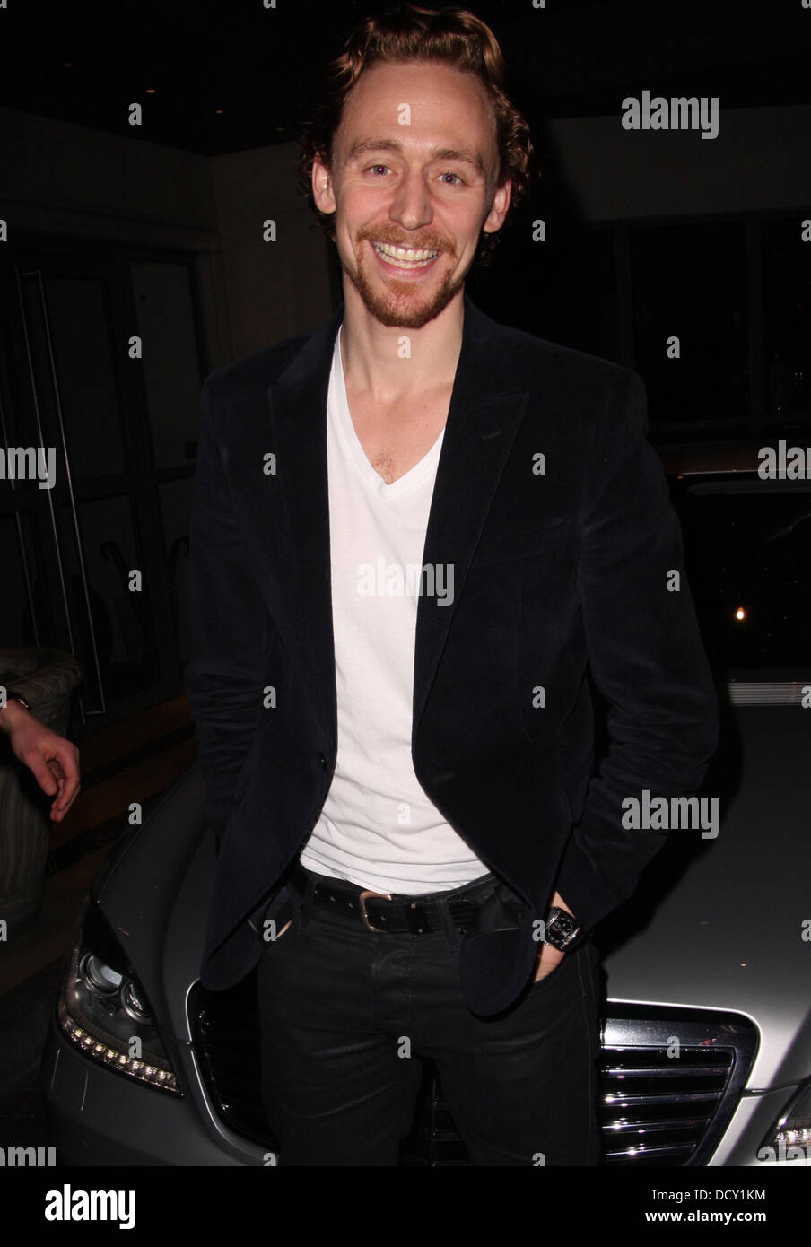 Tom Hiddleston prominente außerhalb des Soho Hotels in London-London, England - 07.01.12 Stockfoto