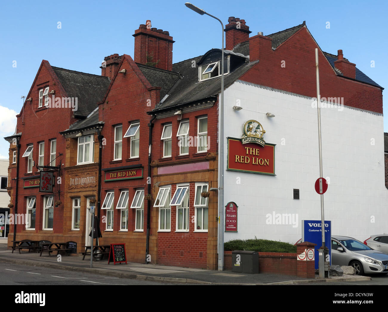 Das Red Lion Hotel, Winwick Road, Warrington, Cheshire, England, UK, WA2 7DH, erbaut 1825 Stockfoto