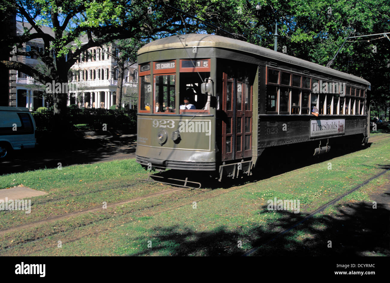 Die Charlie Linie Straßenbahn ist eine Institution von New Orleans, Louisiana, USA Stockfoto
