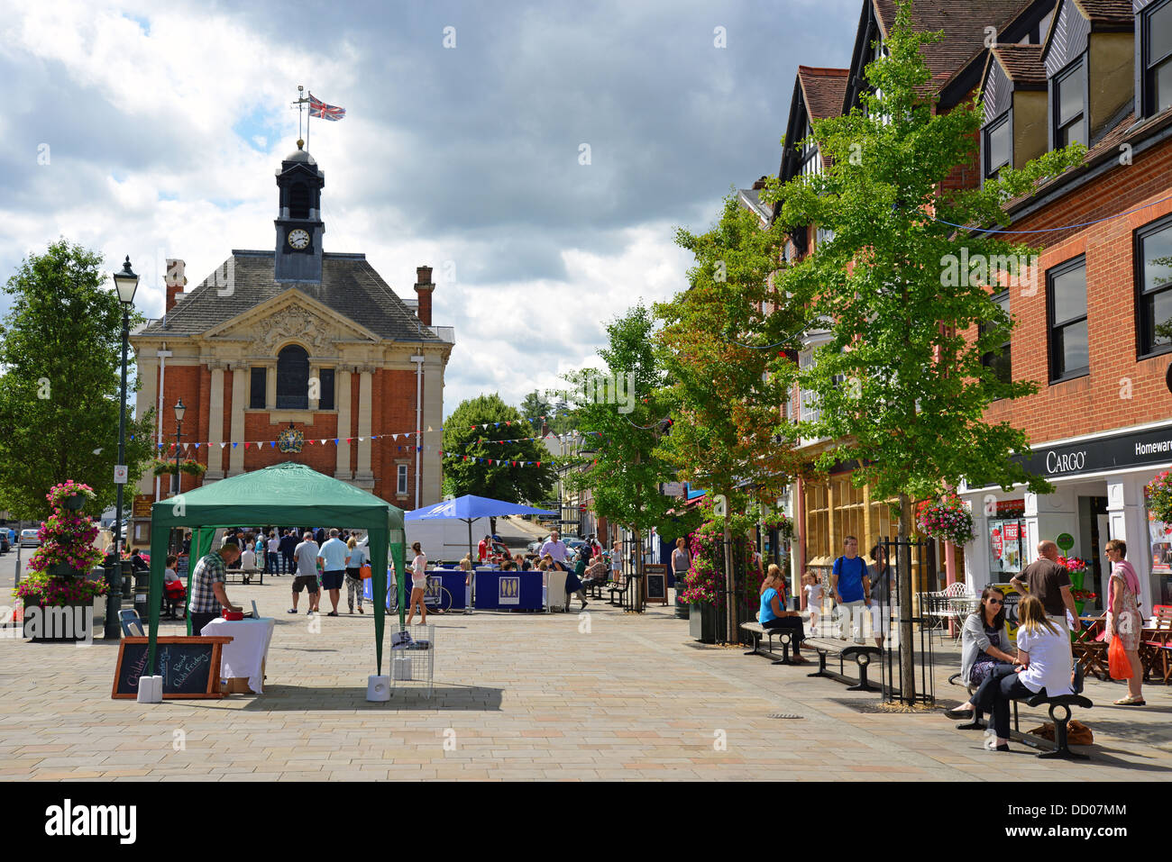 Marktplatz mit Henley Rathaus, Henley-on-Thames, Oxfordshire, England, Vereinigtes Königreich Stockfoto