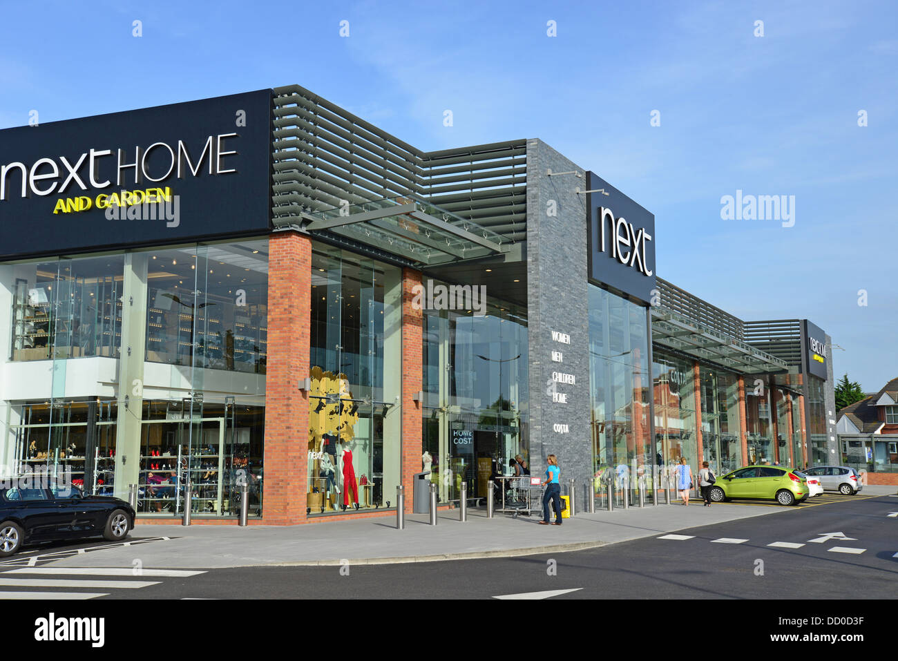 Weiter Home und Garden Store, London Road, Camberley, Surrey, England, Vereinigtes Königreich Stockfoto