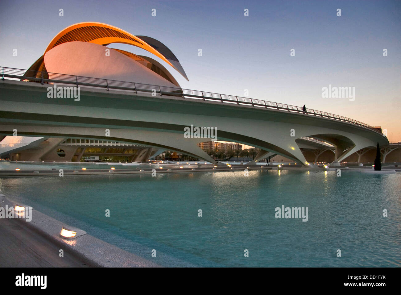 Ein Blick auf das Ciutat de Les Arts ich Les Effizienzgewinne, die vom Architekten Santiago Calatrava, komplex, in Valencia, Spanien Stockfoto