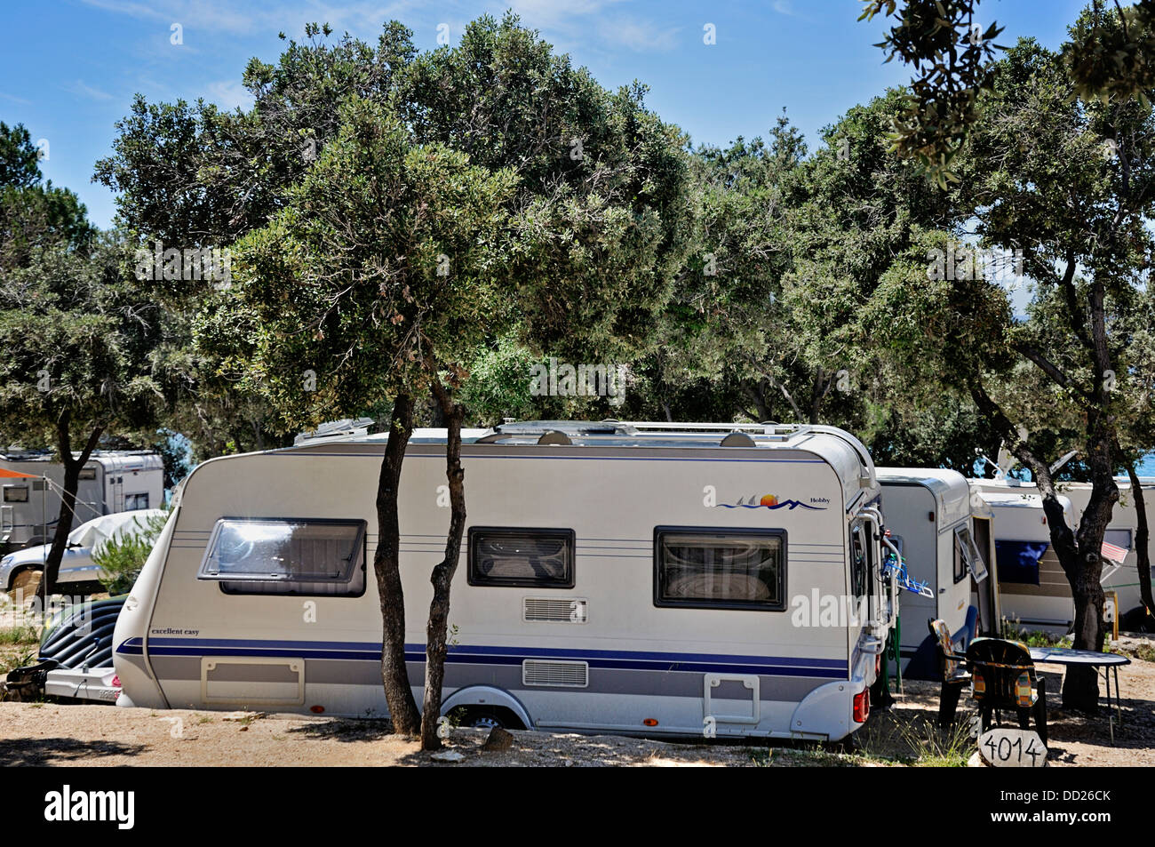 Wohnwagen Camping Village Simuni, Insel Pag, Kroatien, Europa Stockfoto