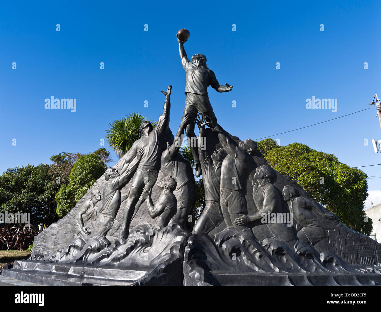 dh Lambton Harbour WELLINGTON NEW ZEALAND Rugby World Cup Celebration statue Stockfoto