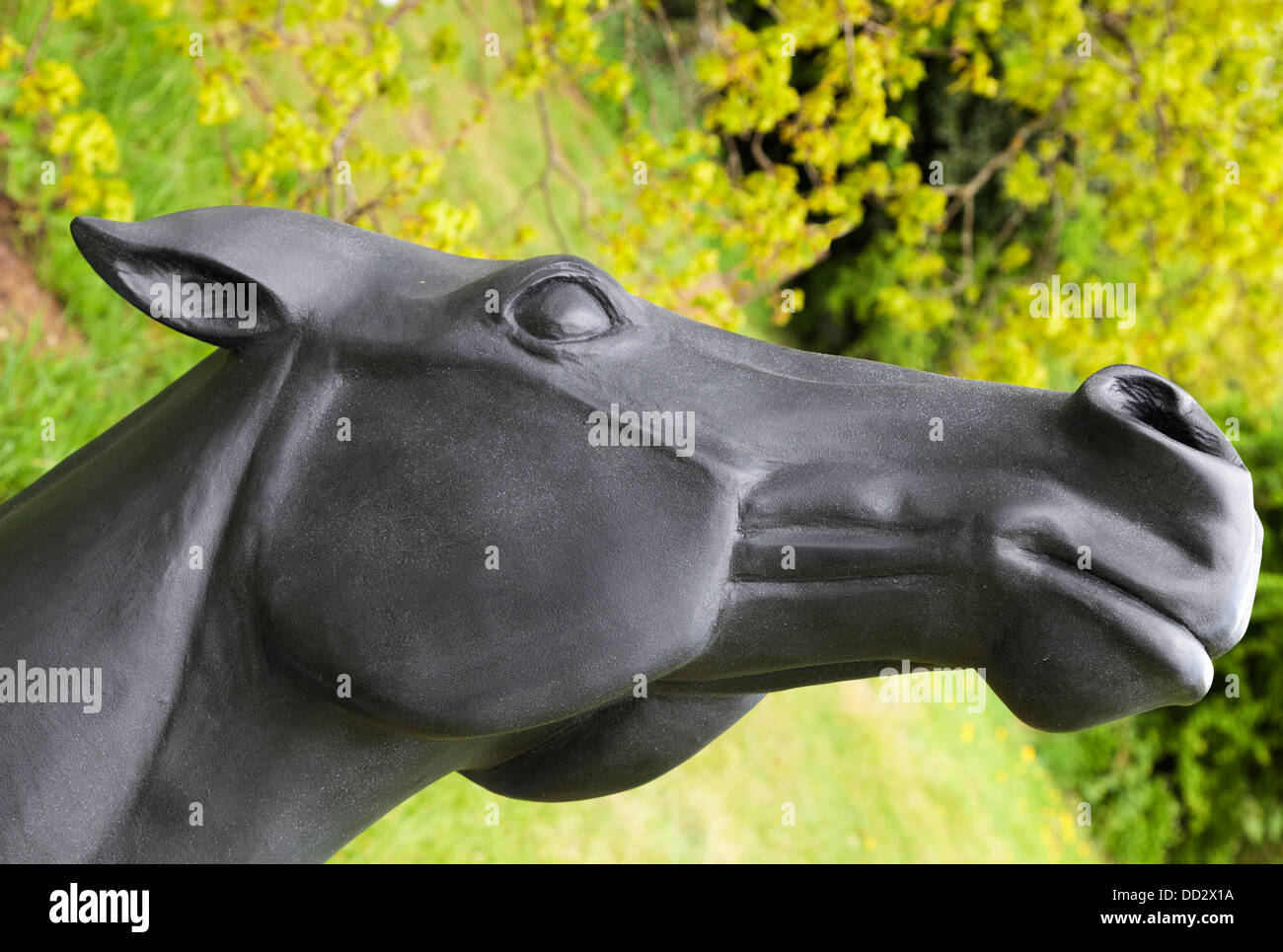 Skulptur und Sackler-Schutzhütte Weinberg Oxfordshire im Mai 2013 4 Stockfoto