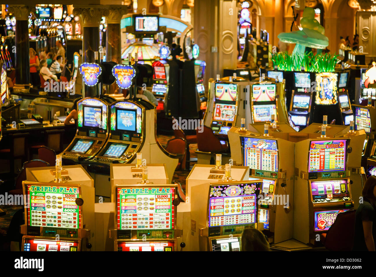 Spielautomaten im Casino im Hotel Tropicana, Las Vegas Stockfoto