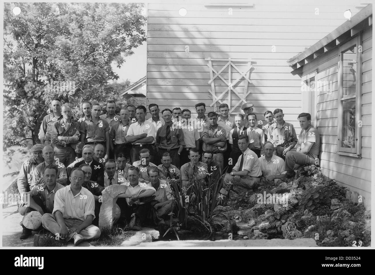 Fotografieren Sie mit Beschriftung Personal, US-Ingenieur Außenstelle, Dam Nr. 8. --282384 Stockfoto