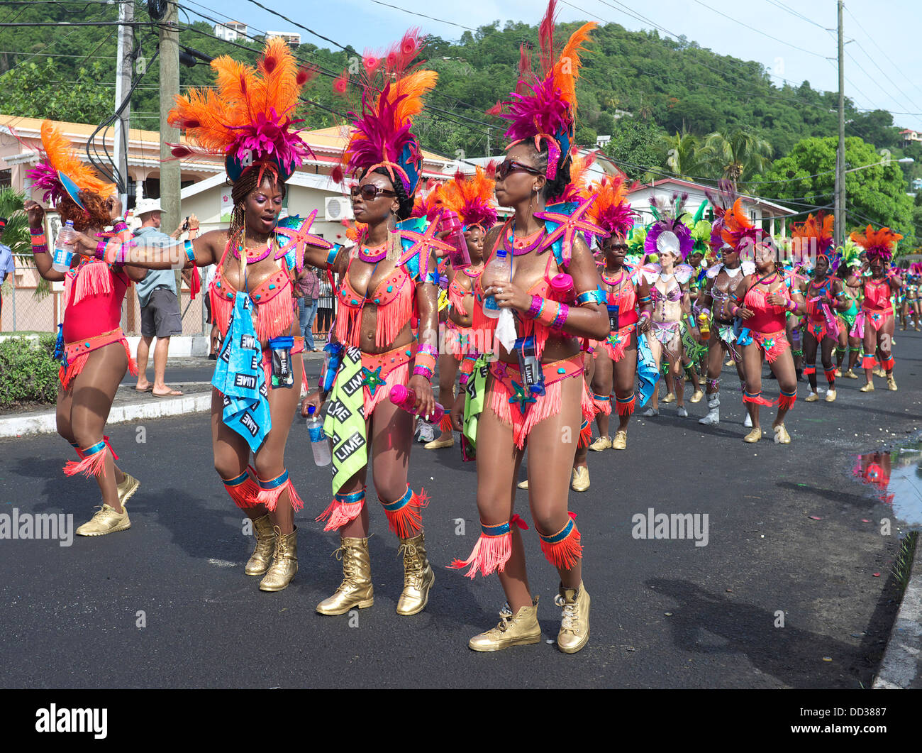 Grenada, karibischen Karneval mit ihren Höhepunkt mit der farbenprächtigen Parade Spice Mas 2013 Stockfoto
