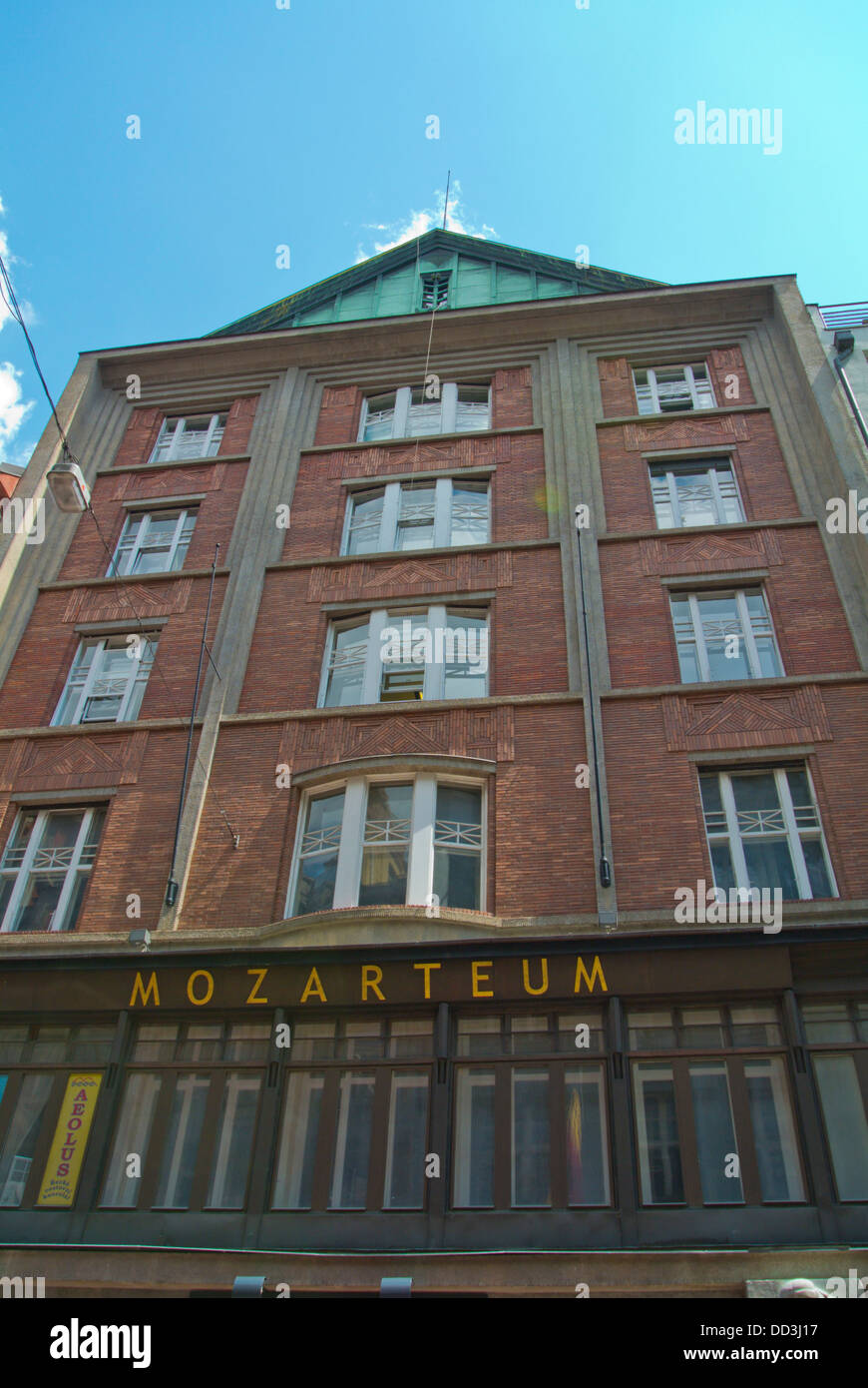 Mozarteum Urbankuv Dum (1913) von Jan Kotera Neustadt Prag Tschechische Republik Europa Stockfoto