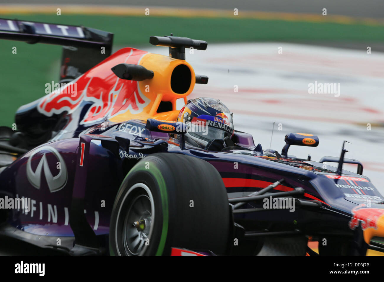 Spa Francorchamps, Belgien. 25. August 2013. Formual 1 grand Prix von Belgien. Sebastian Vettel holt sich den Sieg beim belgischen GP Nachdem Lewis Hamilton auf der Pole gestartet. Bildnachweis: Aktion Plus Sport/Alamy Live-Nachrichten Stockfoto