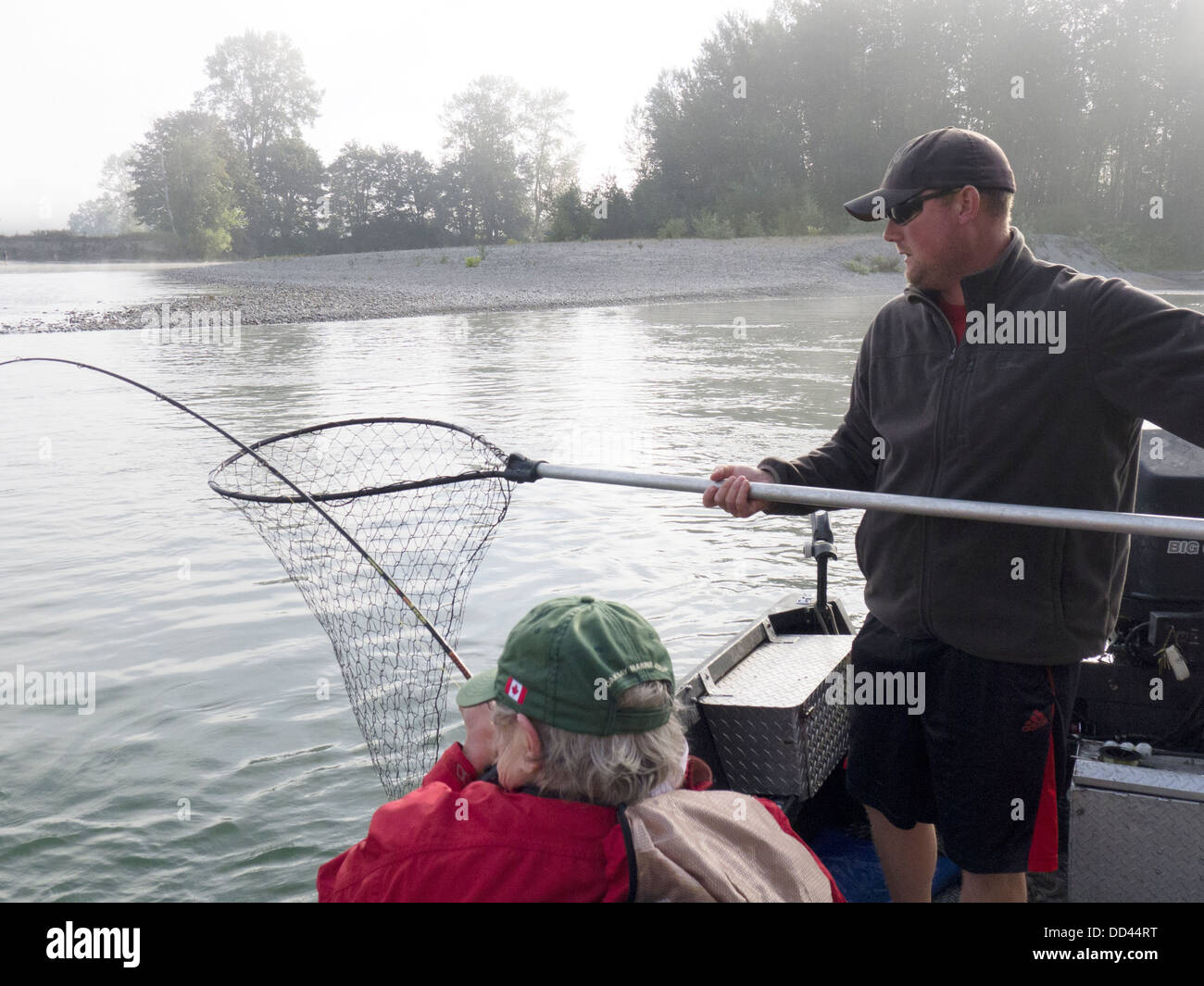 Rosa Lachs Angeln auf Washingtons Skykomish River. Stockfoto