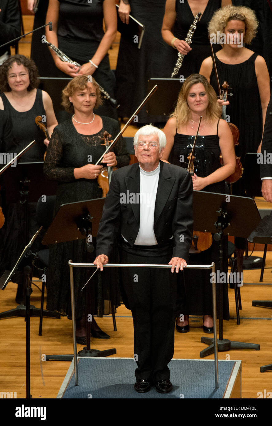 Helmuth rilling Fotos und Bildmaterial in hoher Auflösung Alamy