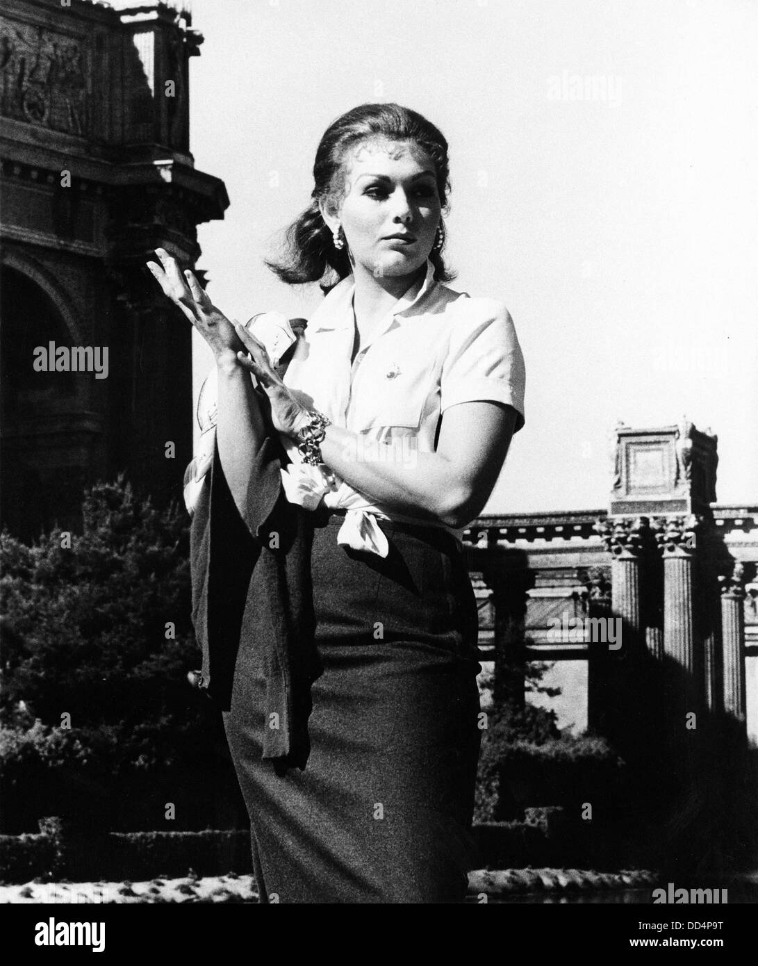 Schwebe schwindel kim novak von alfred hitchcock im vordergrund 1958