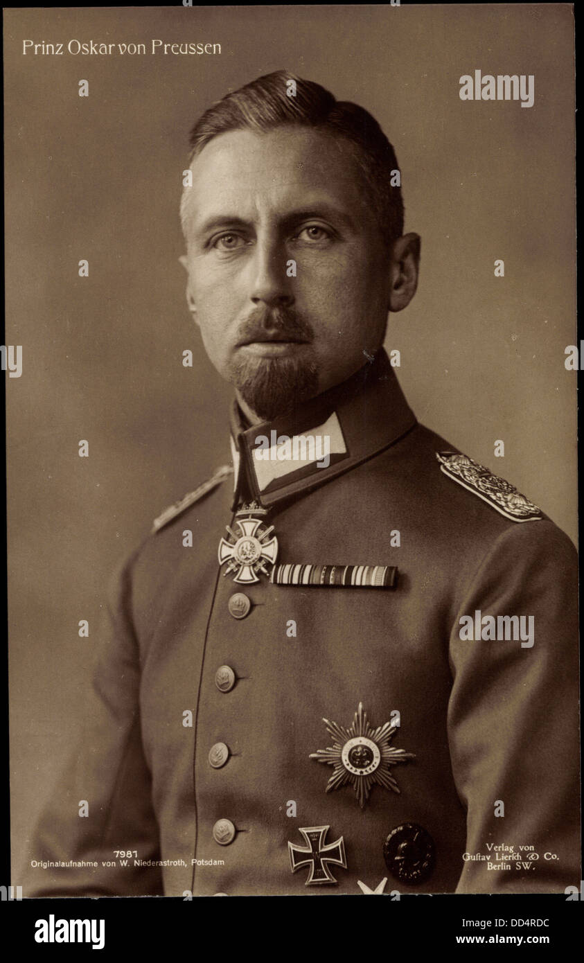 AK Prinz Oscar von Preußen, Liersch 7981, Uniform, Orden; Stockfoto