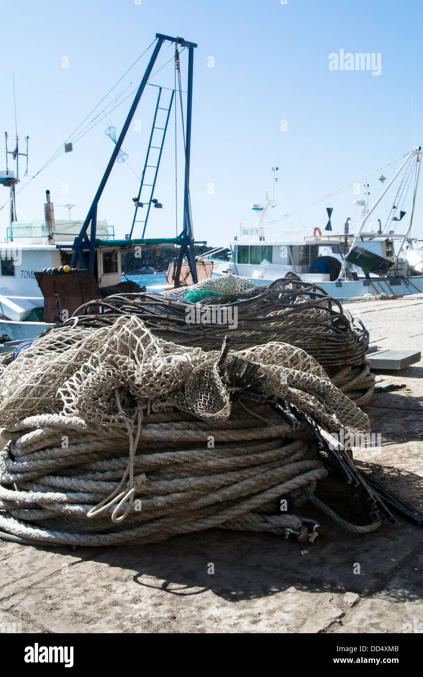 Unteren Trawler mit Otterboards und Netze an der Harbourside Porec an der Adria. Stockfoto
