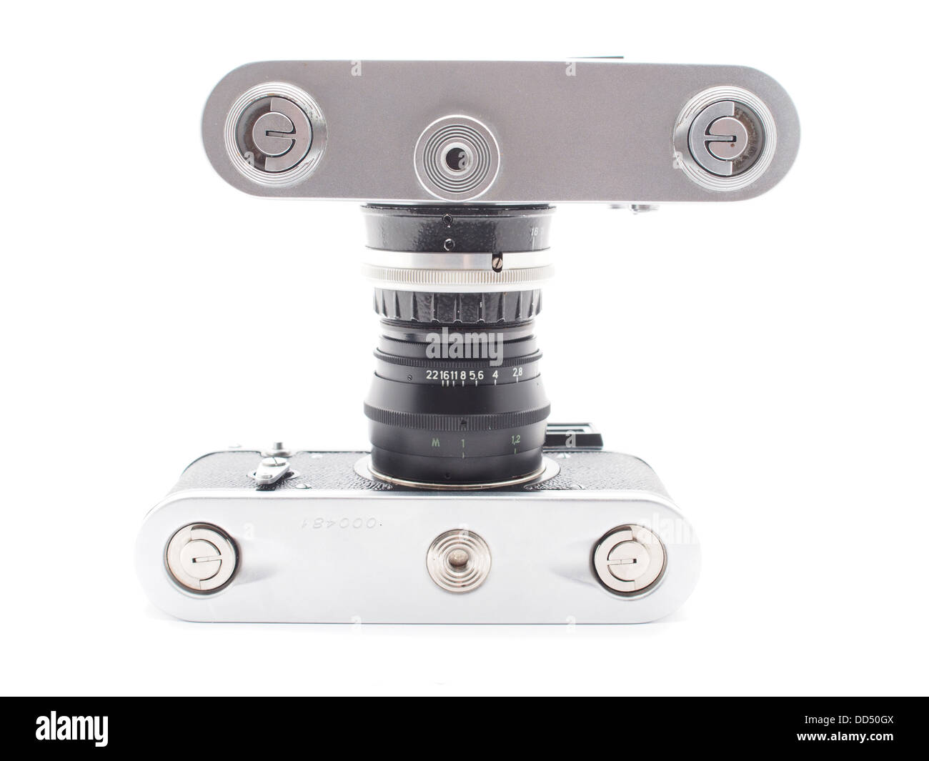 Alte Kamera auf weißem Hintergrund Stockfoto