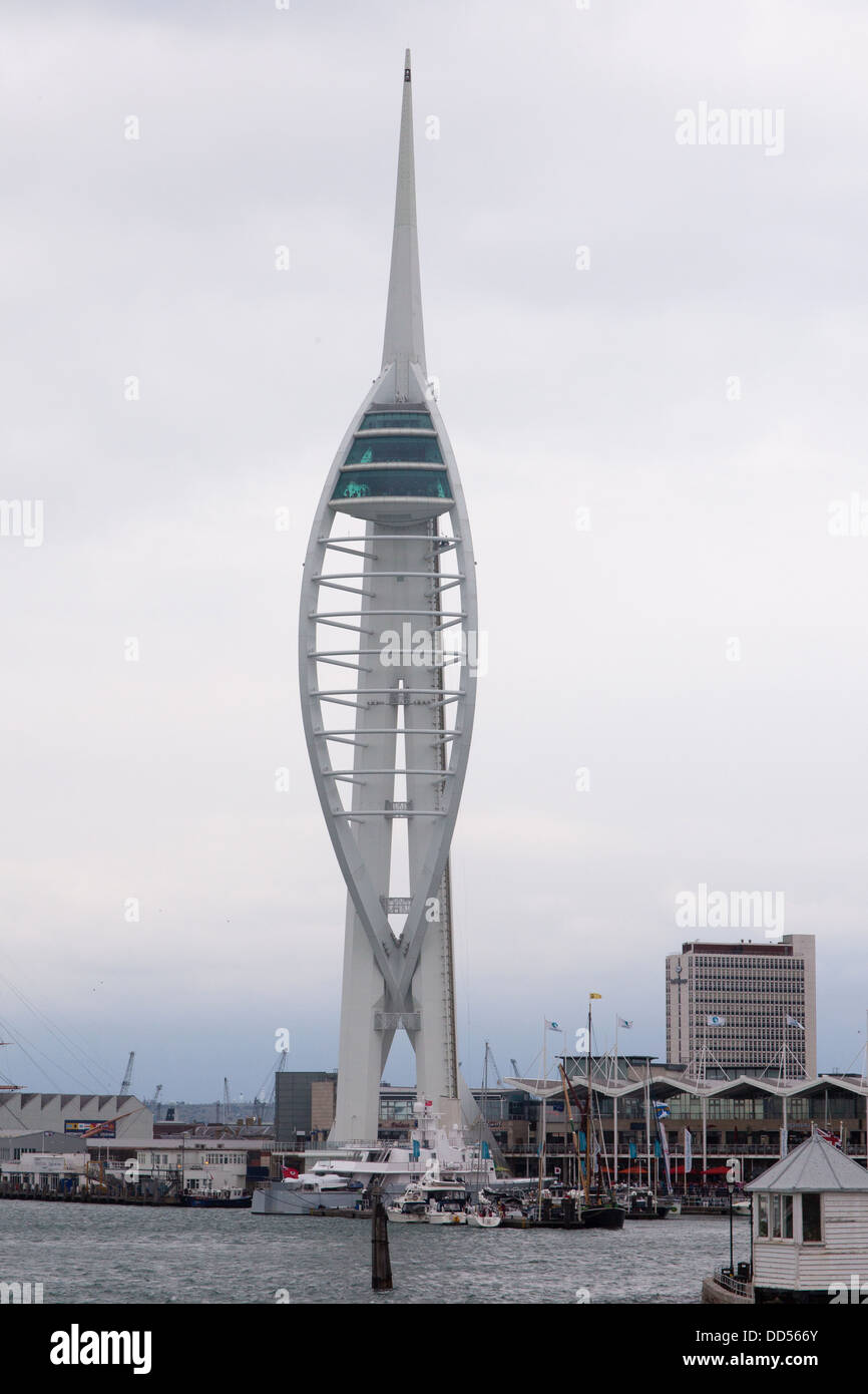 Spinnaker Tower, Hafen von Portsmouth, Hampshire, England, Vereinigtes Königreich. Stockfoto