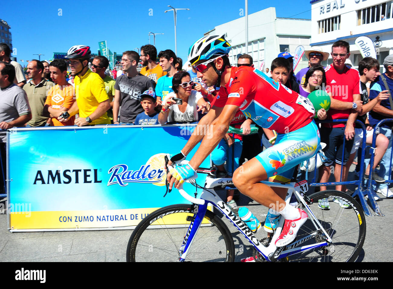 Spanien. 27. August 2013.  Vigo, Miradir de Lobeira. 3. Etappe Vuelta a España. Astana-2013, Nibali Vincenzo, Vigo Credit: Action Plus Sport Bilder/Alamy Live News Stockfoto