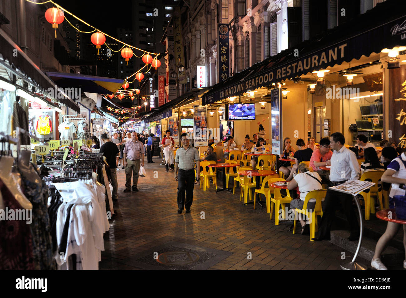 Asien-Singapur-Restaurants in Chinatown Stockfoto