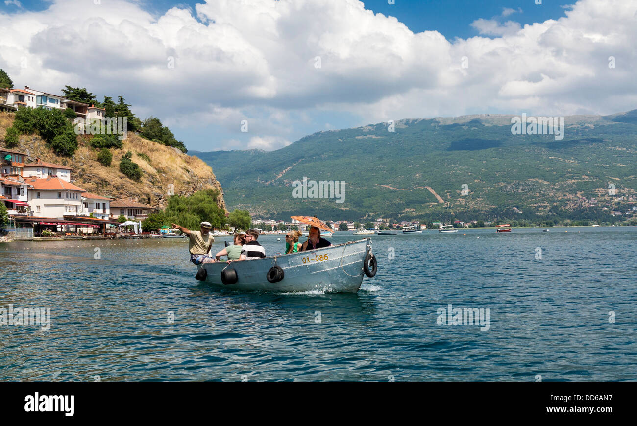 Ohrid-See, Ohrid, Mazedonien, Europa - Touristenboot Stockfoto