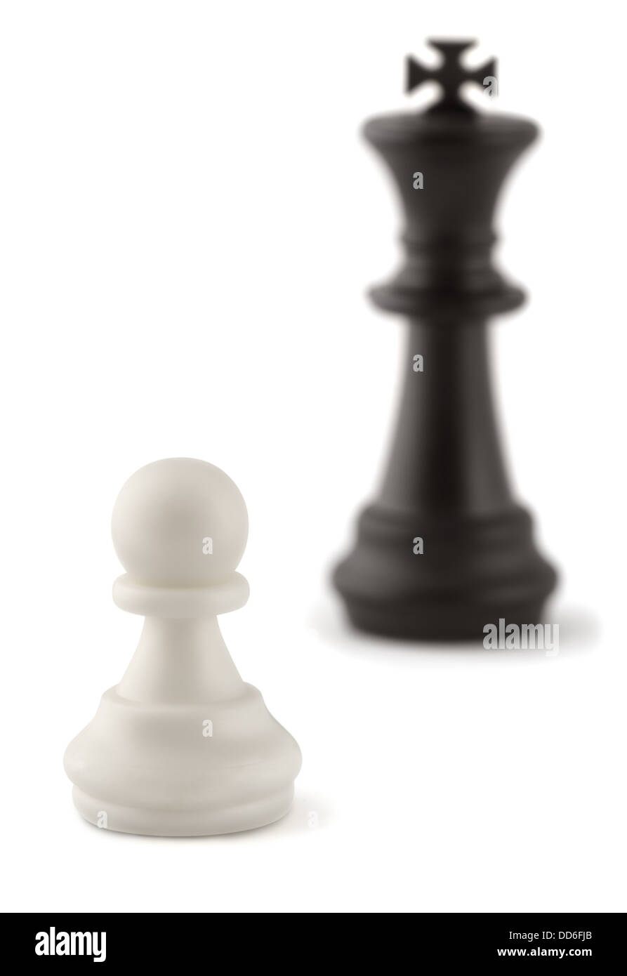 Schach Kombination - weiße Bauer gegen schwarze König Stockfoto