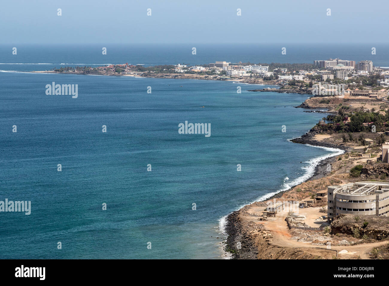 Dakar, Senegal. Les Almadies, einem Vorort von Dakar. Der westlichste Punkt des afrikanischen Kontinents ist in der Ferne ganz links. Stockfoto