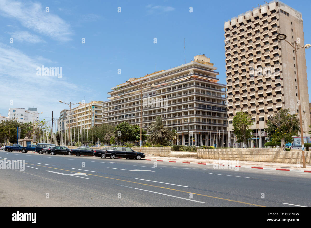 Dakar, Senegal. Bürogebäude, Independence Square, Place de l'Independence. Stockfoto
