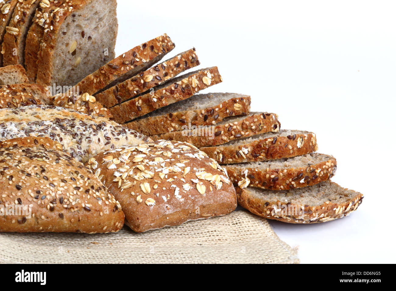 verschiedenen Art von Brot auf weißem Hintergrund Stockfoto