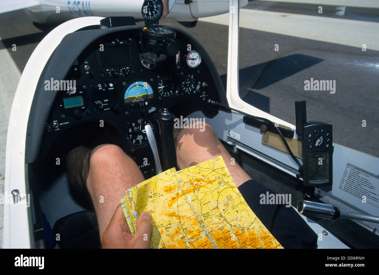 Fliegende Instrumente von einem Segelflugzeug Flugzeug, Flughafen von Santa Cilia de Jaca, Aragon, Spanien Stockfoto