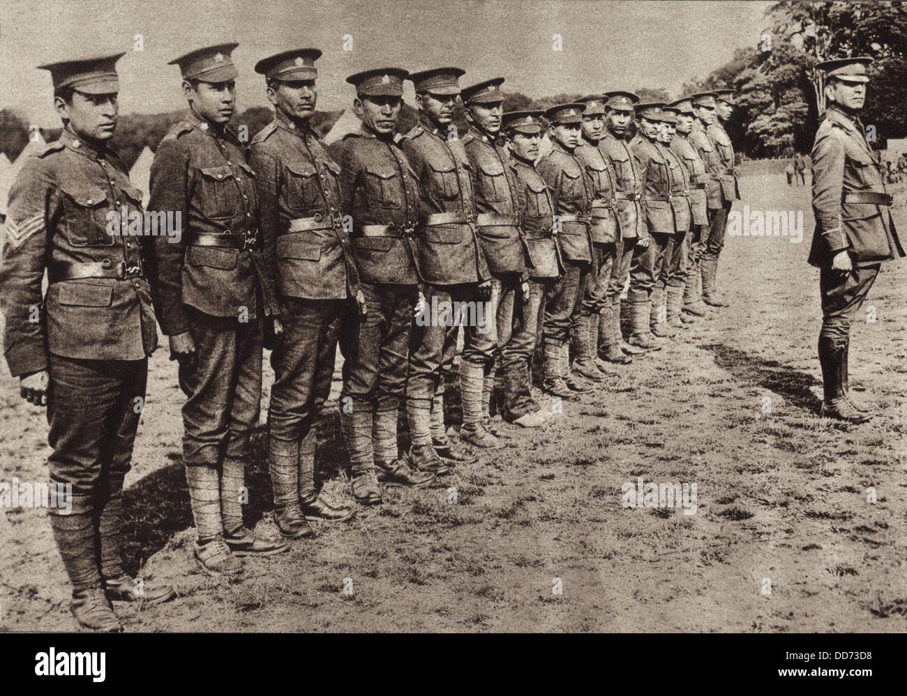 Mohawk-Indianer mit den kanadischen Korps an der Westfront im 1. Weltkrieg. 1914-18. (BSLOC 2012 4 172) Stockfoto