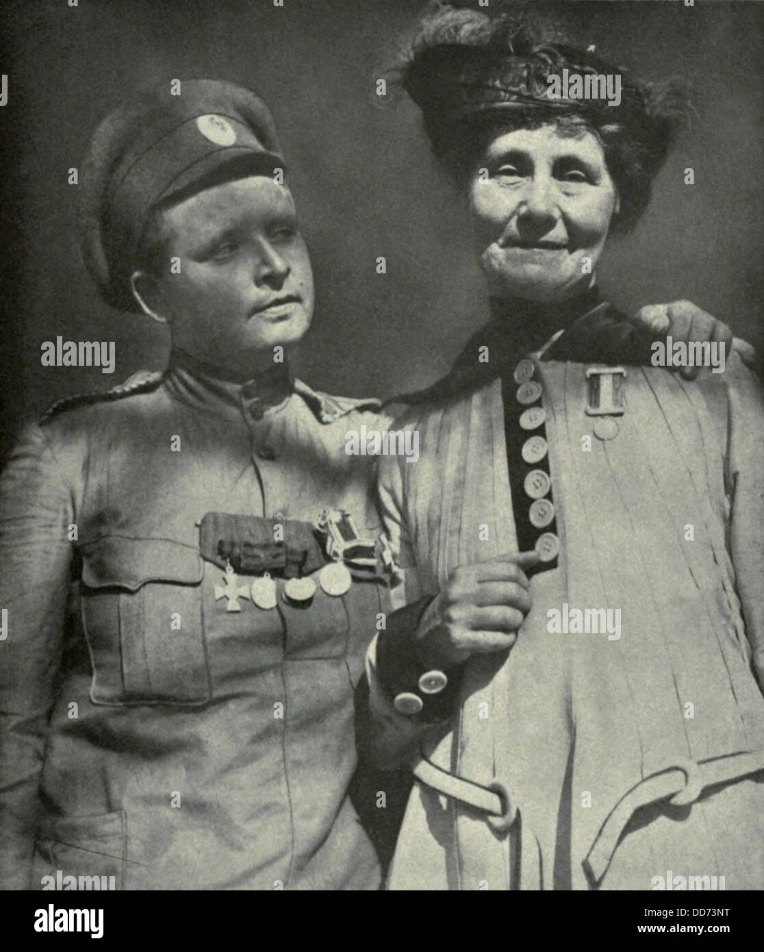 Maria Bochkarieva mit Emmeline Pankhurst während der russischen Revolution. 1917. der britische Feministin Führer, Pankhurst, Stockfoto